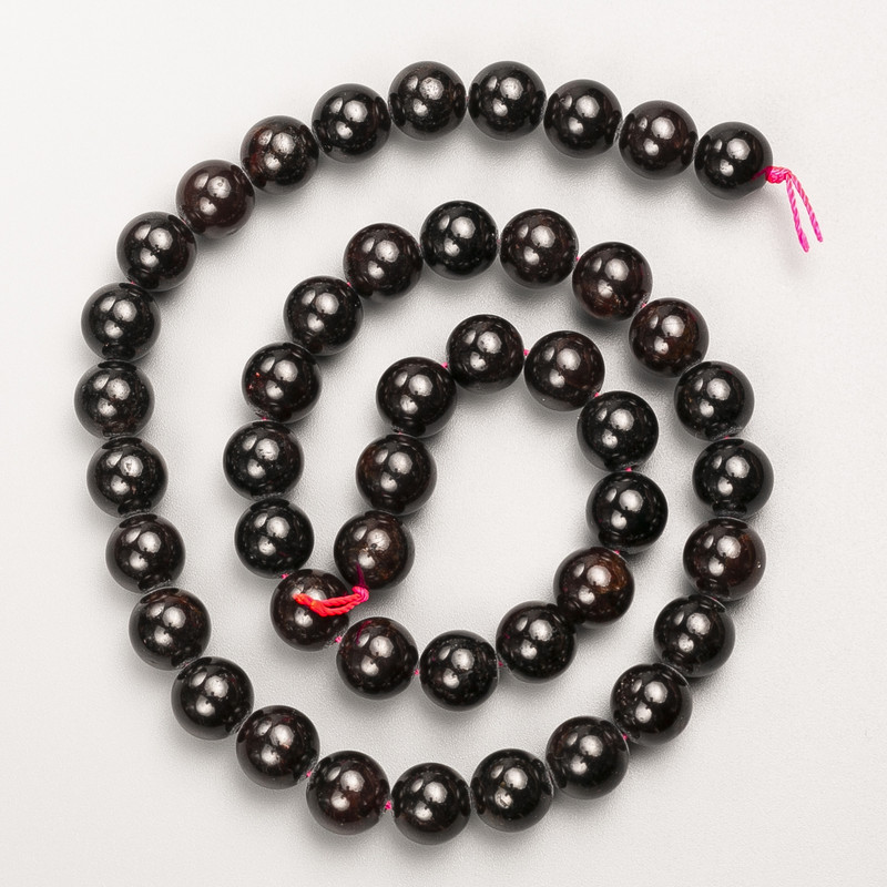Garnet Beads, Natural Stone, Smooth Spheres on a Thread, Diameter 9 mm ±, Length 39 cm ±