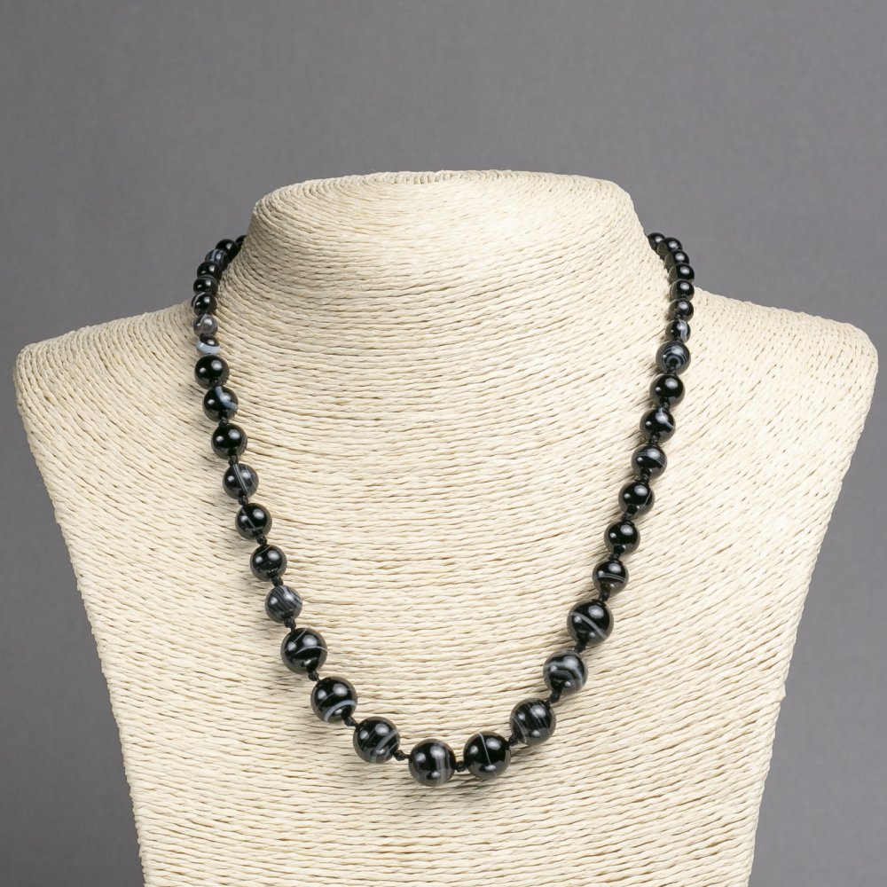 Adjustable-length necklace with natural black oval agate beads, smooth beads, 6–10 mm diameter, 45 cm length