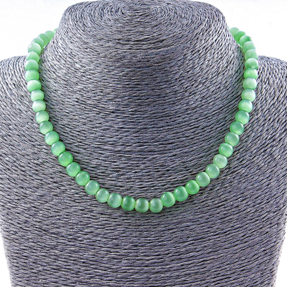 Cat's eye bead necklace, green, 8mm, 40 cm